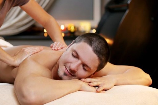 Nghỉ ngơi – Thưởng thức trà thảo mộc ấm 