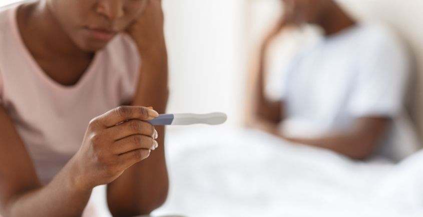 Lần đầu quan hệ có nên dùng bao cao su hay không?