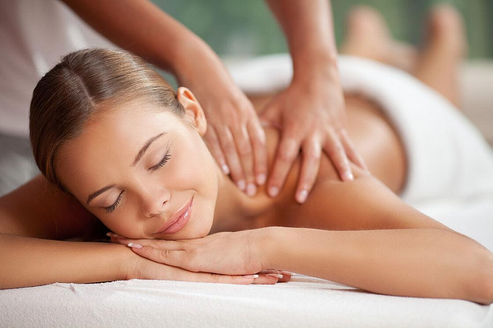 Lợi ích của massage body đối với tinh thần và cảm xúc