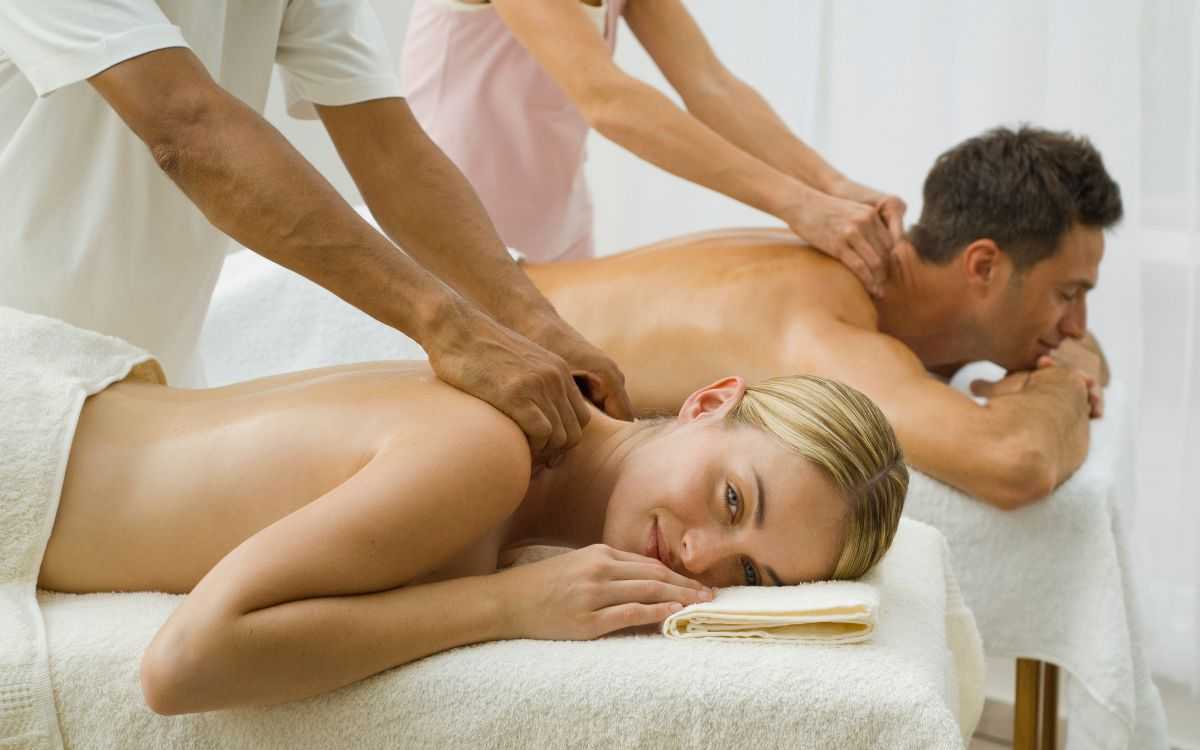 massage cặp đôi