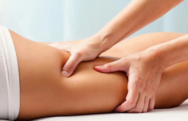 Kỹ thuật vuốt miết dọc làm ấm các thớ cơ